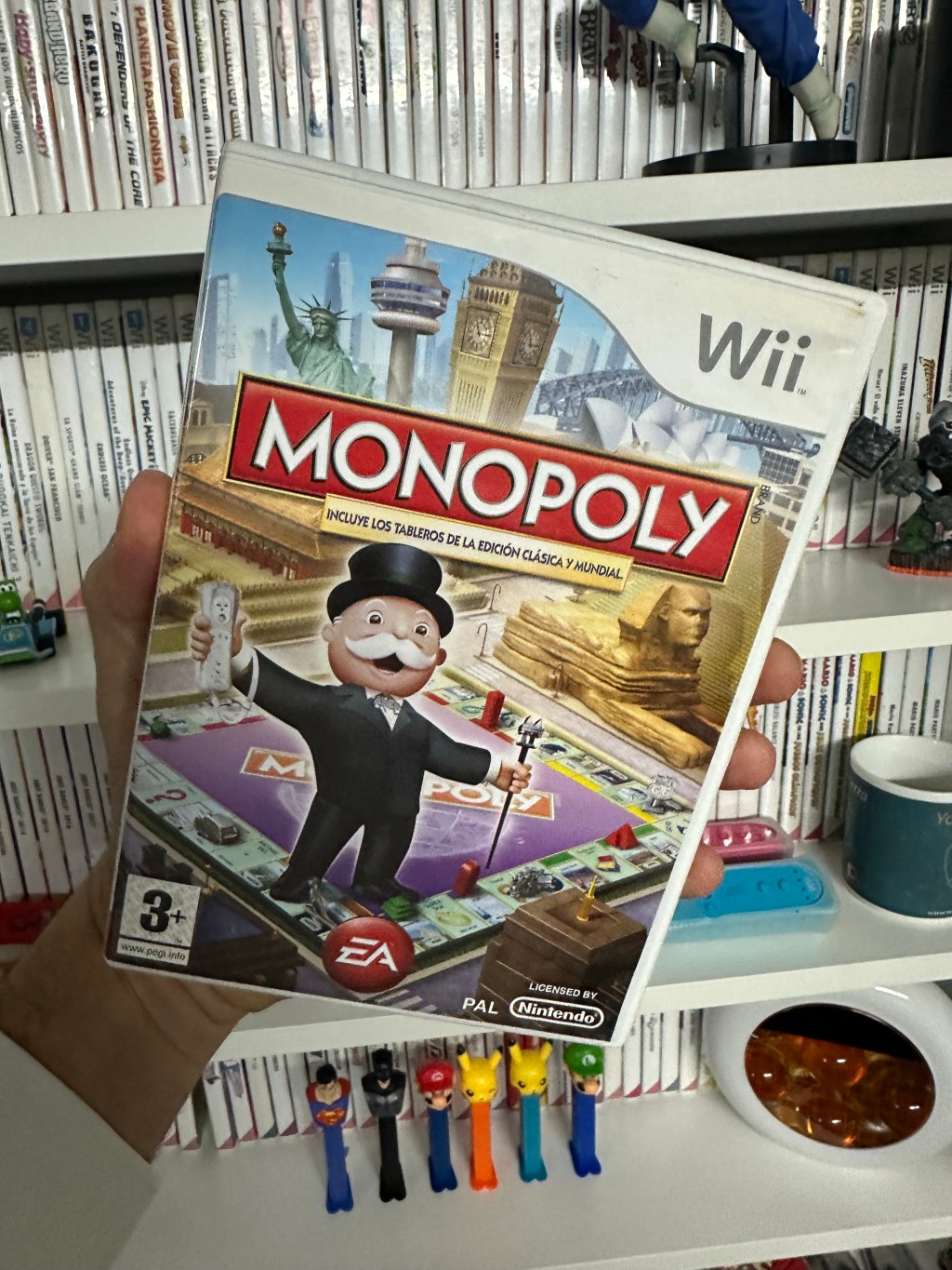 Monopoly (2008): A Board Game for the Wii&nbsp;💰🎩🎲