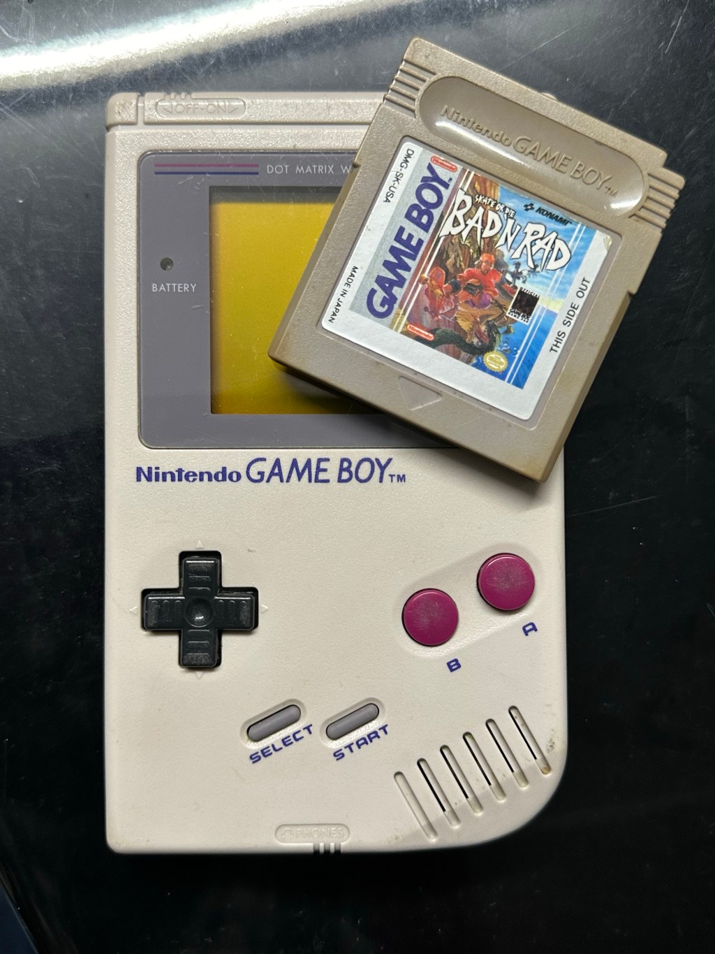 Skate or Die Bad’n Rad: A Skateboarding Game for GameBoy (1990)&nbsp;🛹🧪🎵