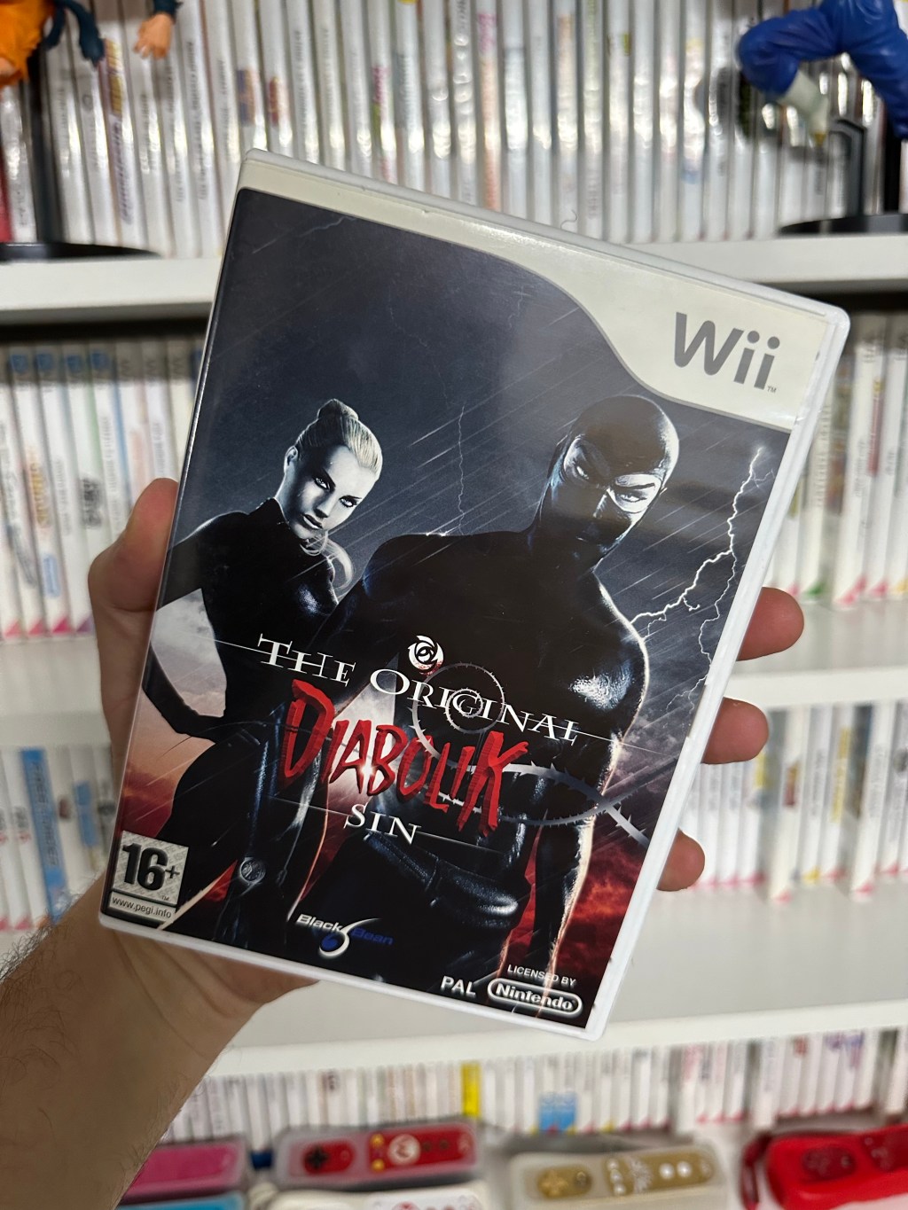 Diabolik (2007): A Comic Book Stealth Game for the Wii&nbsp;🕵️‍♂️📚🎮