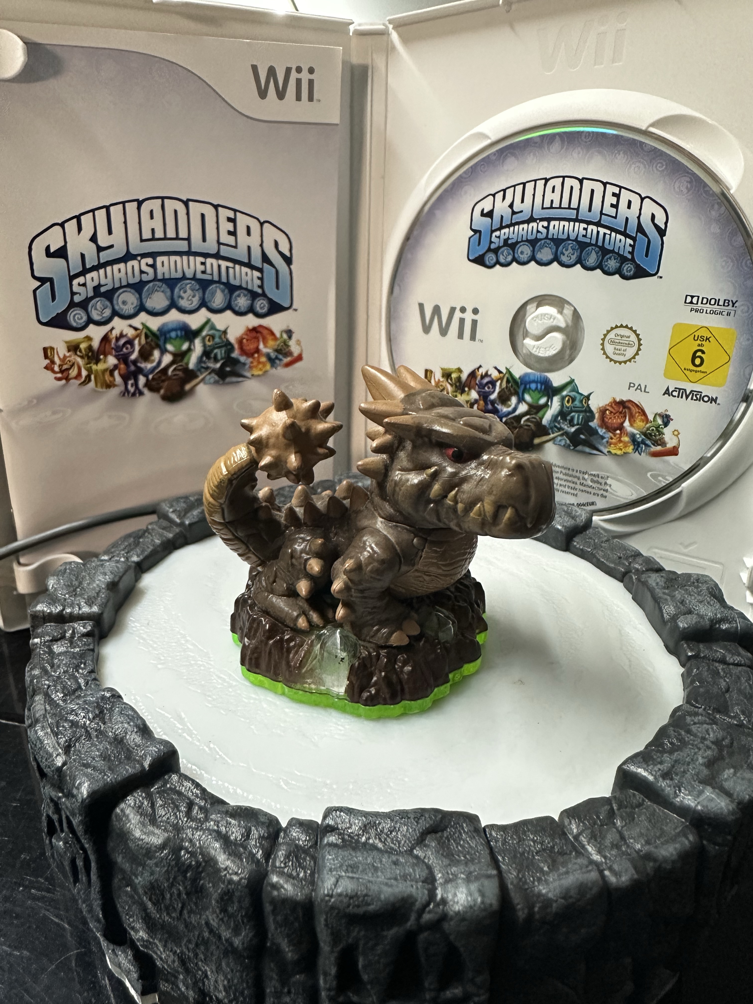 Bash, the Rock Dragon from Skylanders: Spyro’s Adventure (Wii, 2011) 🐲🌎🌟