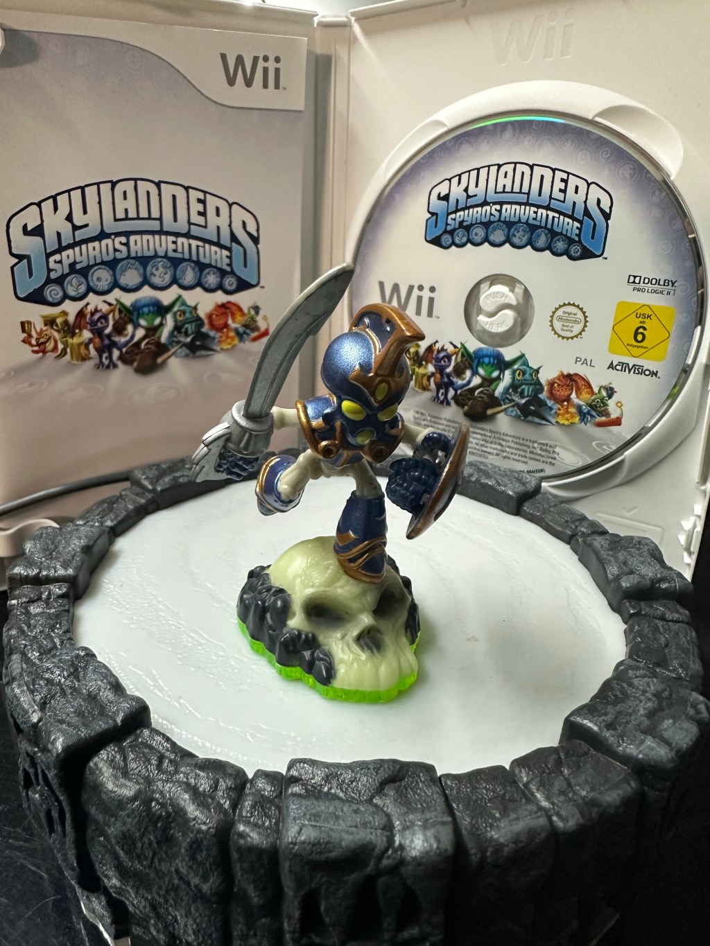 Chop Chop, the Skeletal Knight from Skylanders: Spyro’s Adventure (Wii, 2011)&nbsp;🗡️💀🌟