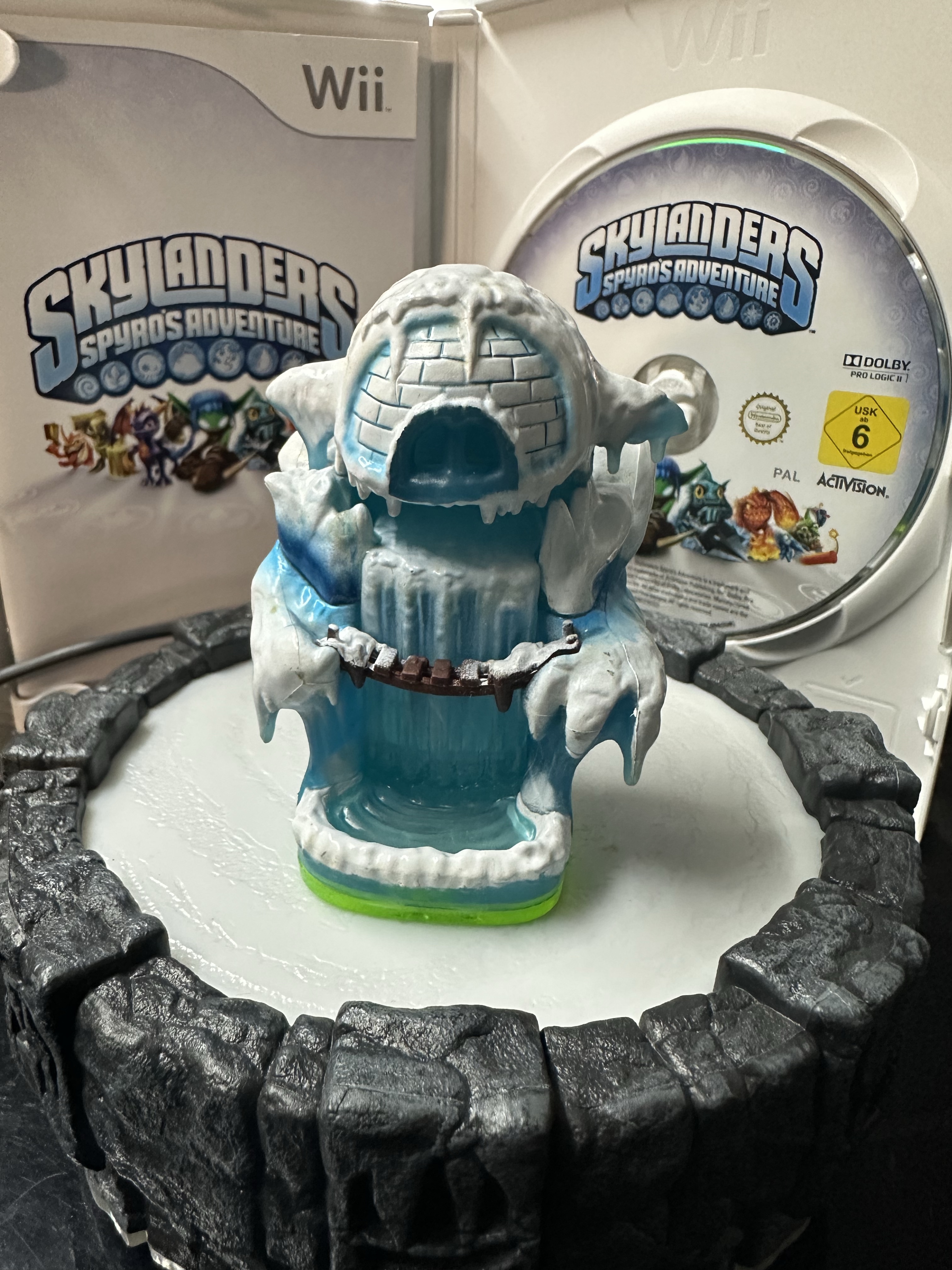 Empire of Ice: A Frozen Adventure from Skylanders: Spyro’s Adventure (Wii, 2011) ❄️🎮🏰