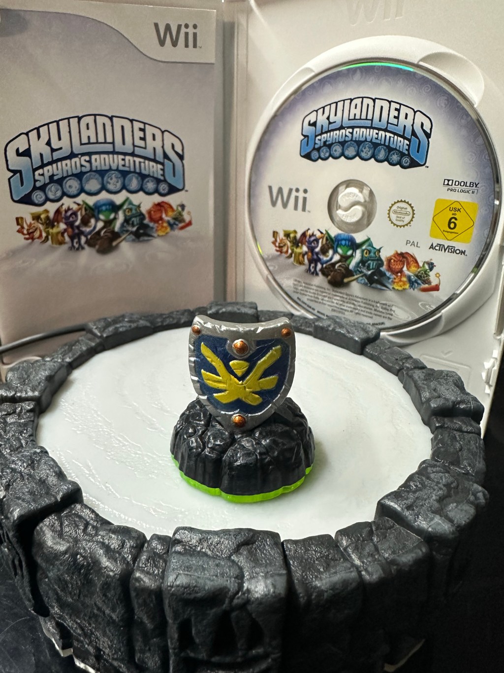 Sky-Iron Shield: A Magic Item from Skylanders: Spyro’s Adventure (Wii, 2011)&nbsp;🛡️🎮☁️