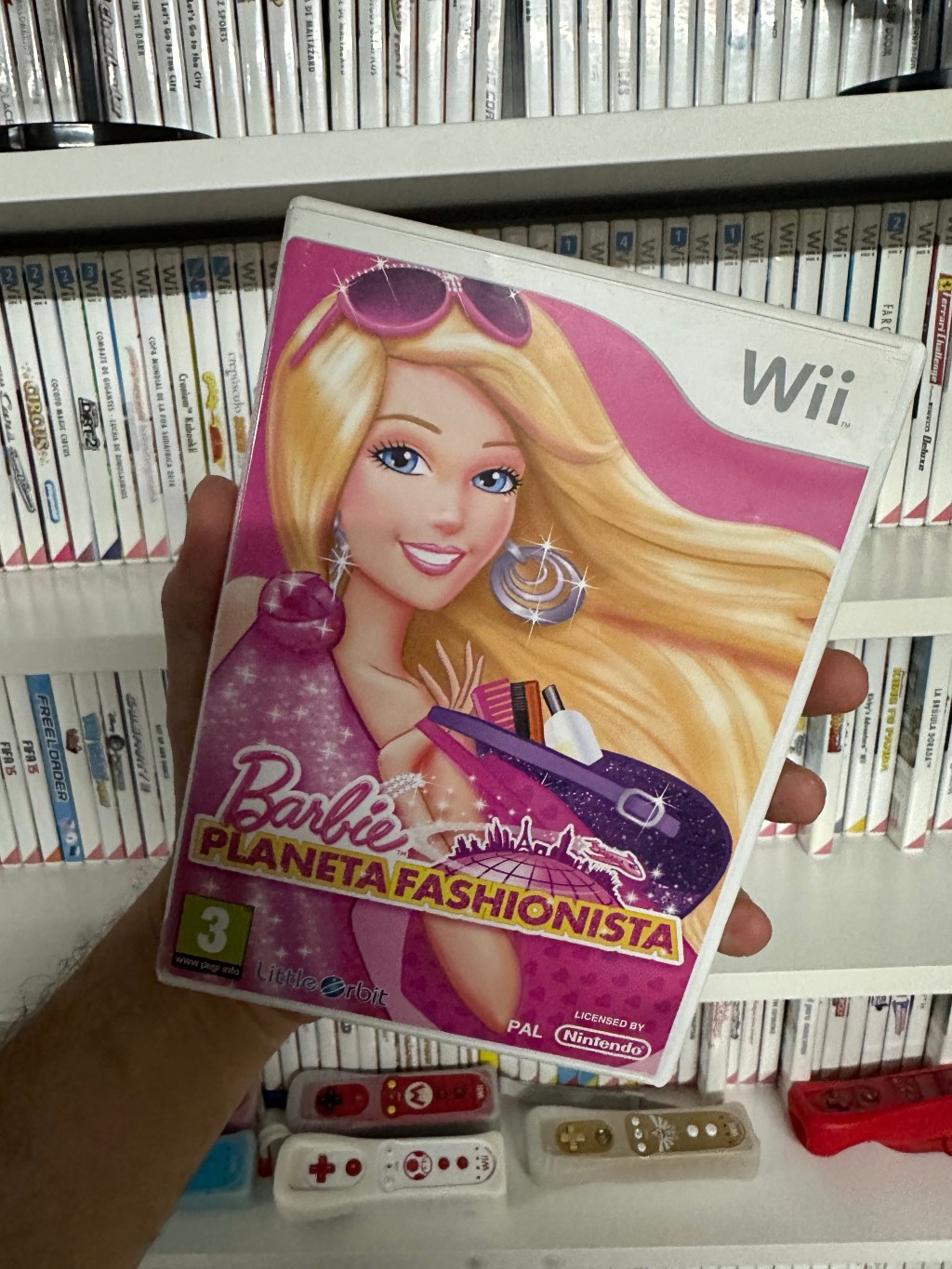 «Barbie Planeta Fashionista» – Wii’s Global Fashion Tour (2010)&nbsp;👗🌍✨