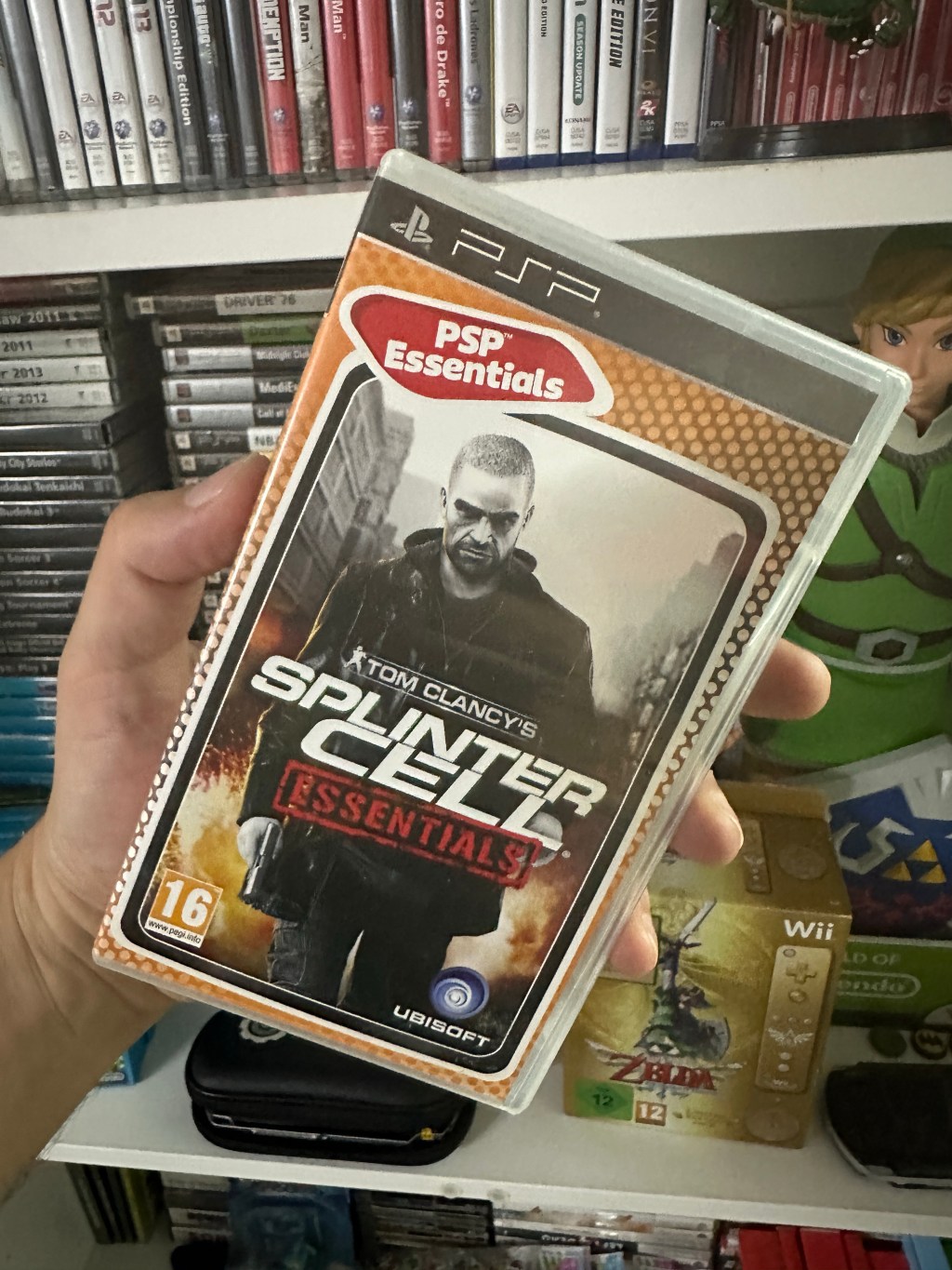 Stealth Mastery in ‘Splinter Cell’ (PSP, 2003)&nbsp;🕵️🌌🎮