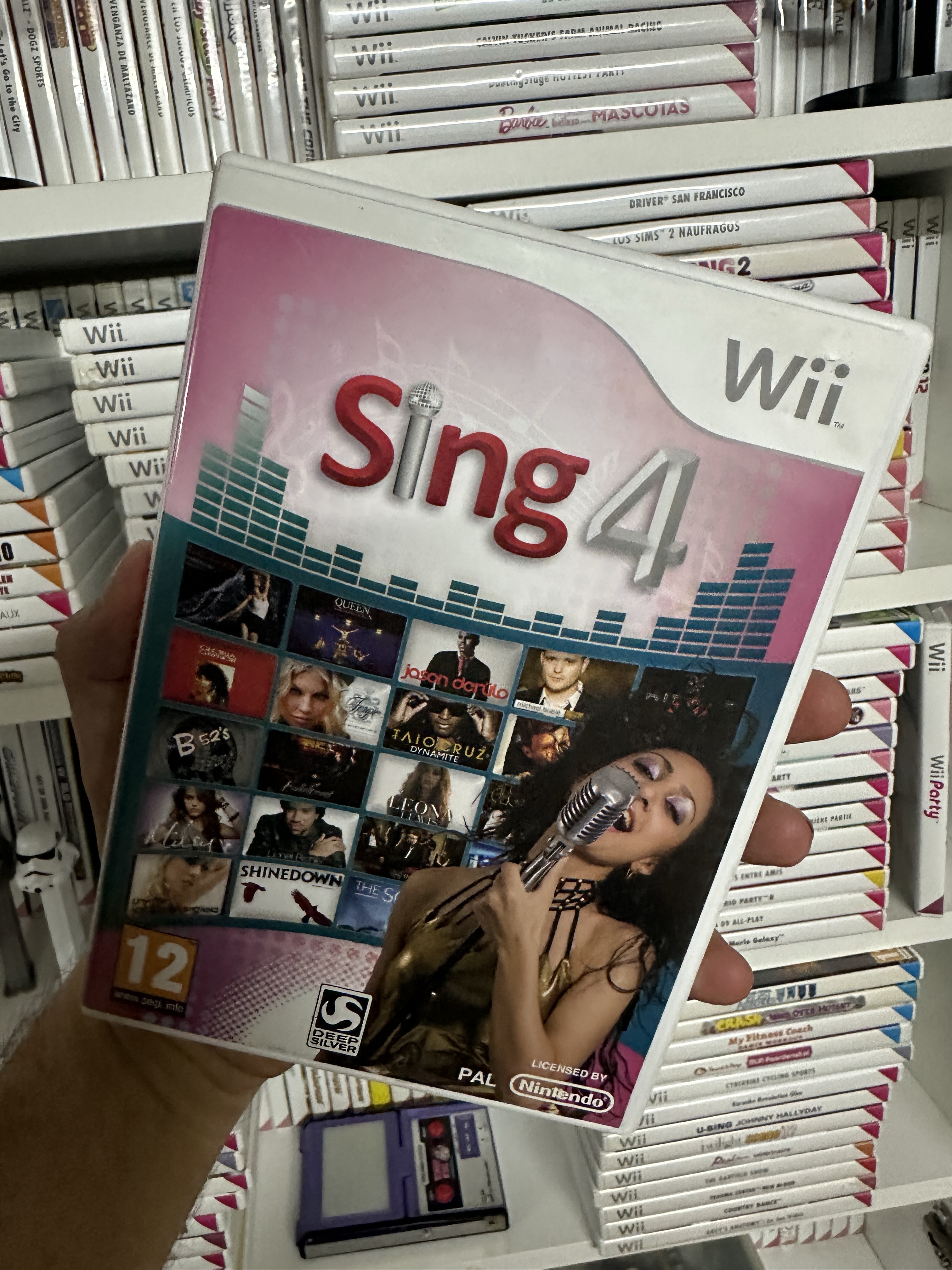 “Sing 4” for Wii (2011) – Dive into Karaoke Fun! 🎤🎮🎶